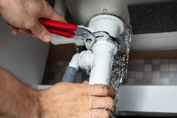 Best Emergency water damage restoration  in North Amityville, NY